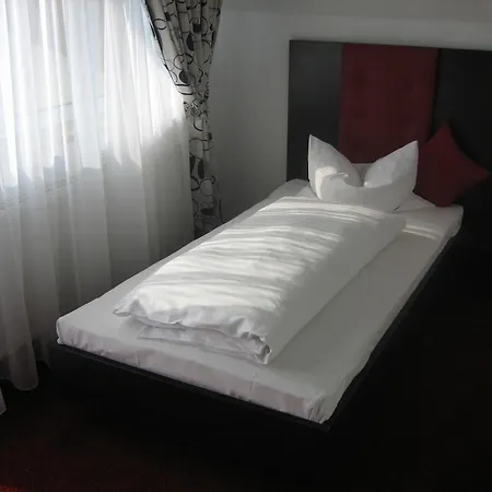 Walker Hotel Renningen