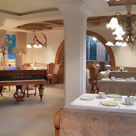 Walker Hotel 4*